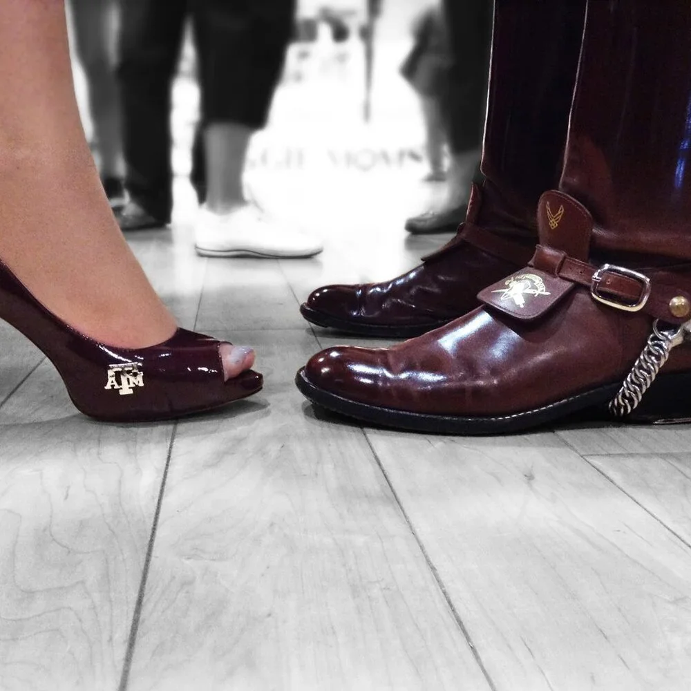 FANFEET heels collegiate Texas A&M Gig'Em maroon peep toe logo - 7.5